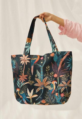 94c66044-ee9f-4cb6-8950-b9380e3ca77e